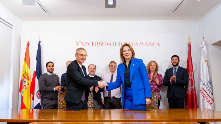 Ministerio de Cultura y Universidad de Salamanca acuerdan fortalecer la Cátedra Pedro Henríquez Ureña