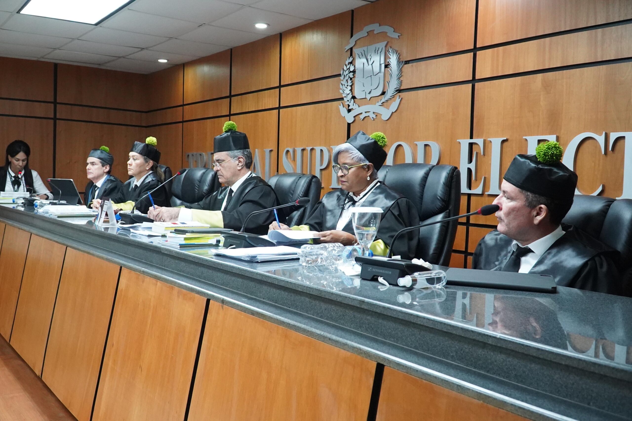 Tribunal Superior Electoral anula encuesta realizada por Fuerza del Pueblo