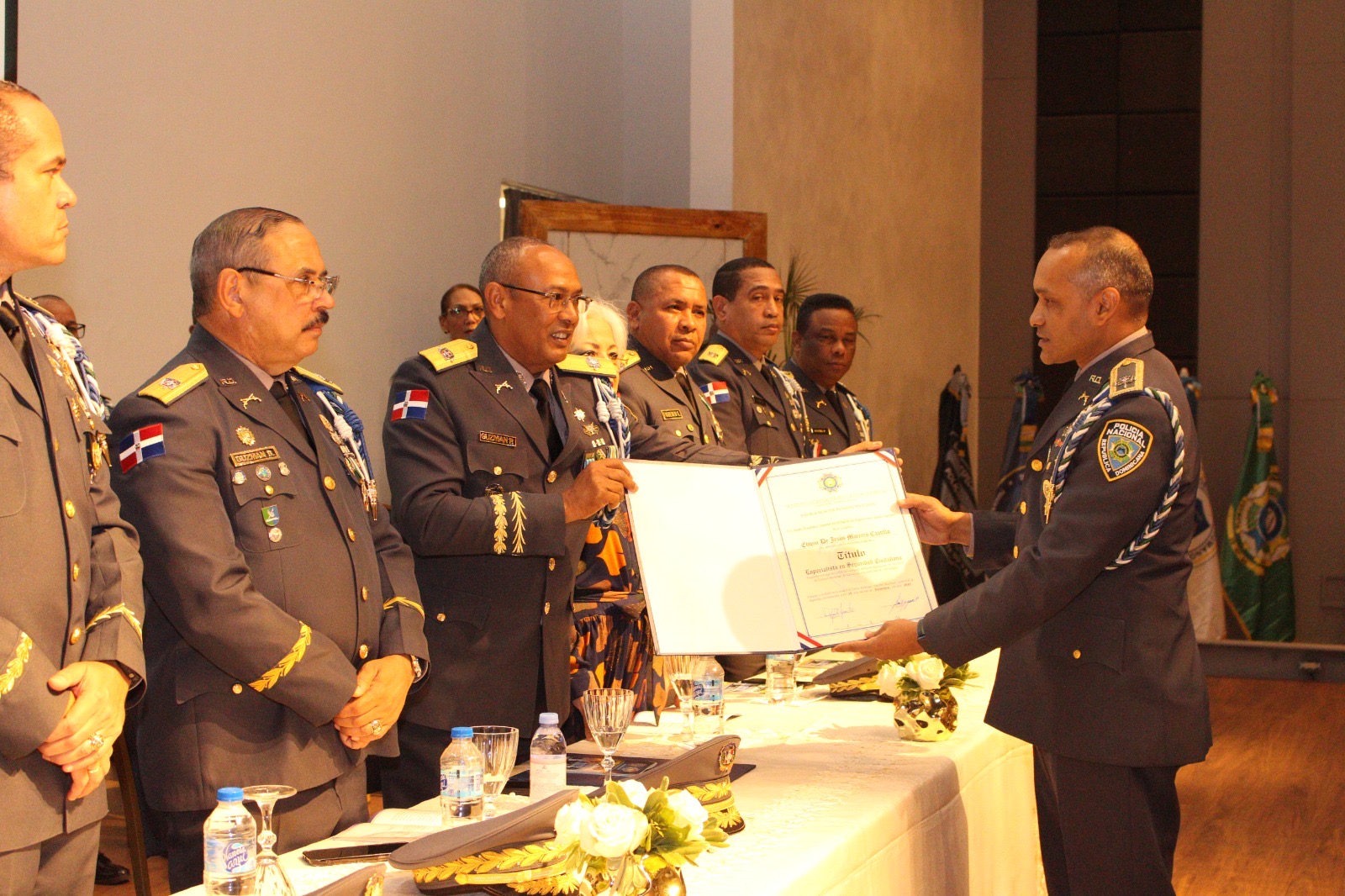 Policía Nacional realiza graduacion de 352 oficiales egresados de la Escuela de Altos Estudios Policiales
