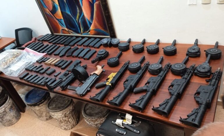 Fiscal titular de Santiago pide vigilancia al uso y control de las armas