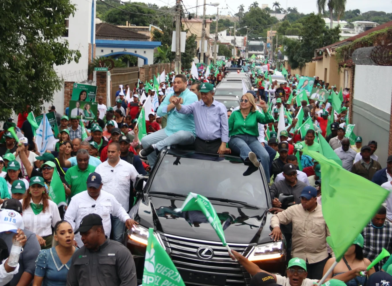 Candidato alcalde FP condena vertedero improvisado por el gobierno en Puerto Plata