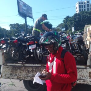 En las últimas 24 horas DIGESETT fiscaliza a más de 500 conductores de motociclista por faltara la Ley 63-17 WhatsApp Image 2024 02 29 at 2