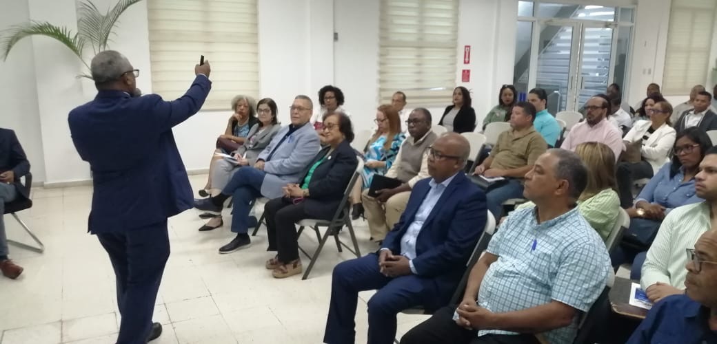 Narran formación y aportes de primera organización de periodistas dominicana