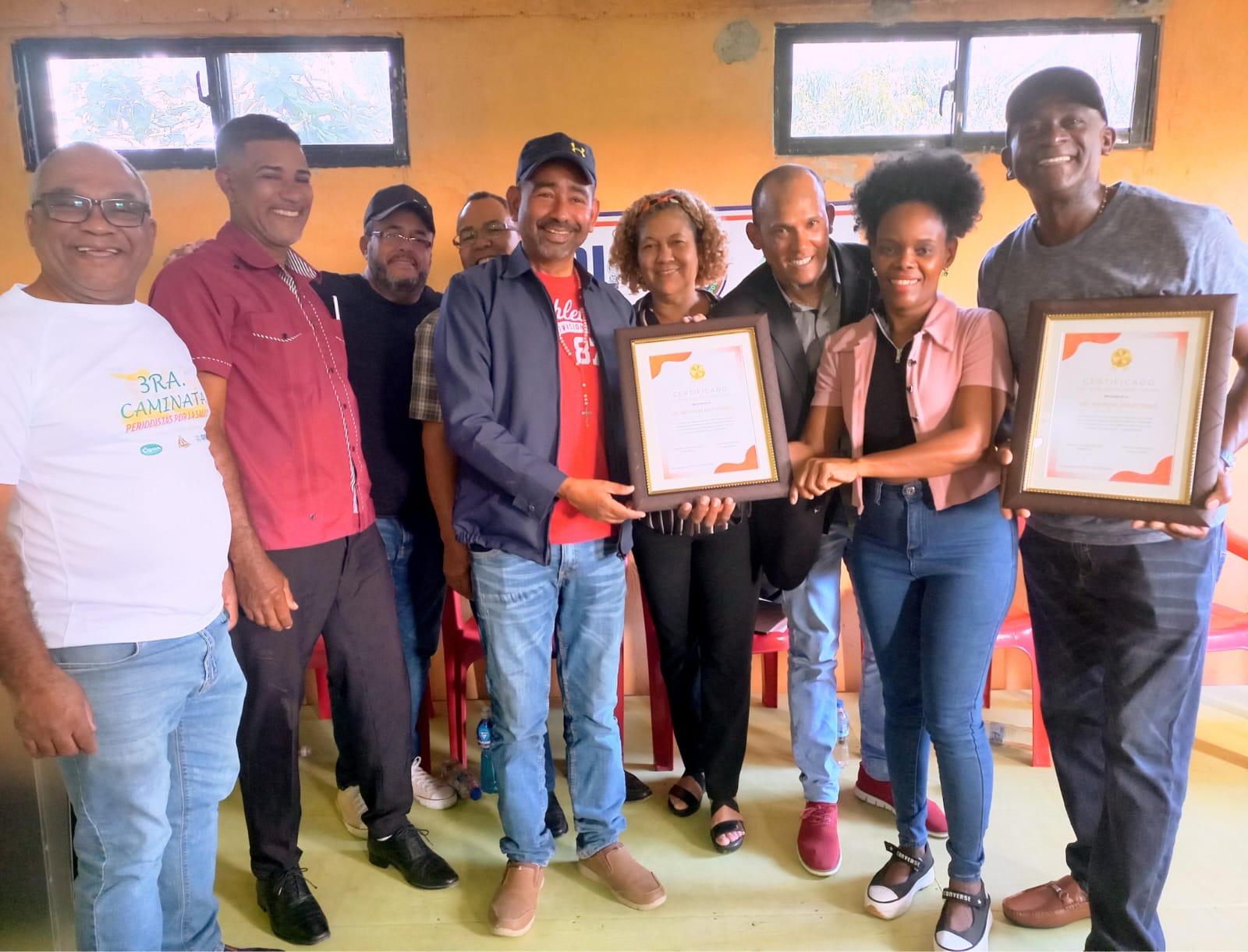 Nelson Gutiérrez es reconocido por dos entidades comunitarias en actos separados por su defensa  a los Derechos Humanos