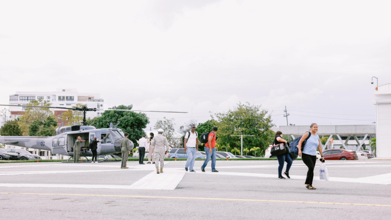 Gobierno dominicano continúa evacuando a dominicanos desde Haití