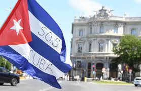 Los CUBANOS se lanzan a PROTESTAR a las calles en Santiago de Cuba