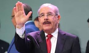 Danilo Medina: «Cuando el Gobierno vea que no se va en primera vuelta, su moral rodará por el suelo