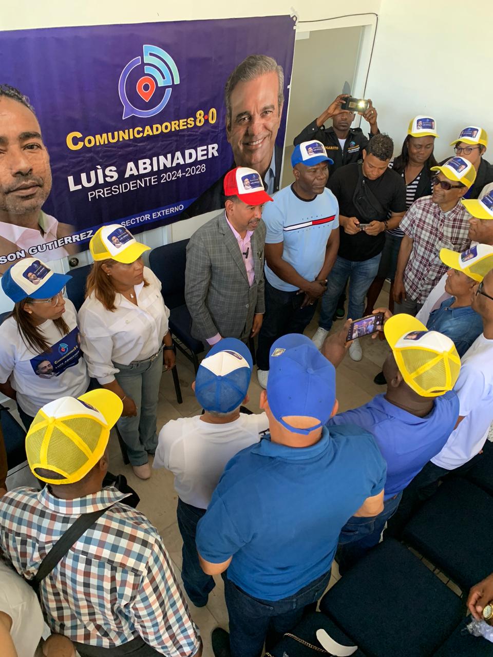 Comunicadores 8.0 Luis Abinader Presidente Juramenta Nuevos Miembros En San Pedro De Macorís