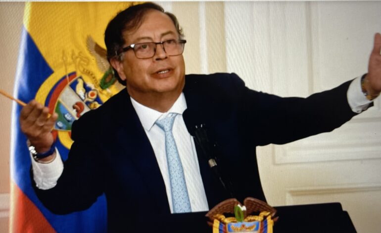 Presidente de Colombia rechaza inhabilitación de candidata presidencial opositora venezolana