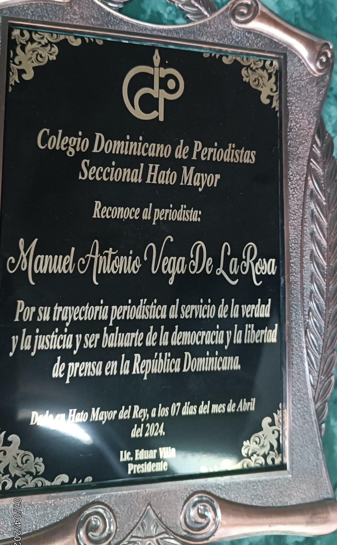 CDP y SNTP reconocen a Manuel Antonio Vega y a Jose Altagracia Flores de la Rosa en Hato Mayor