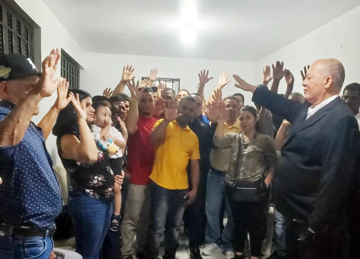 Se cae a pedazo en Santiago “La Fuerza del Pueblo”