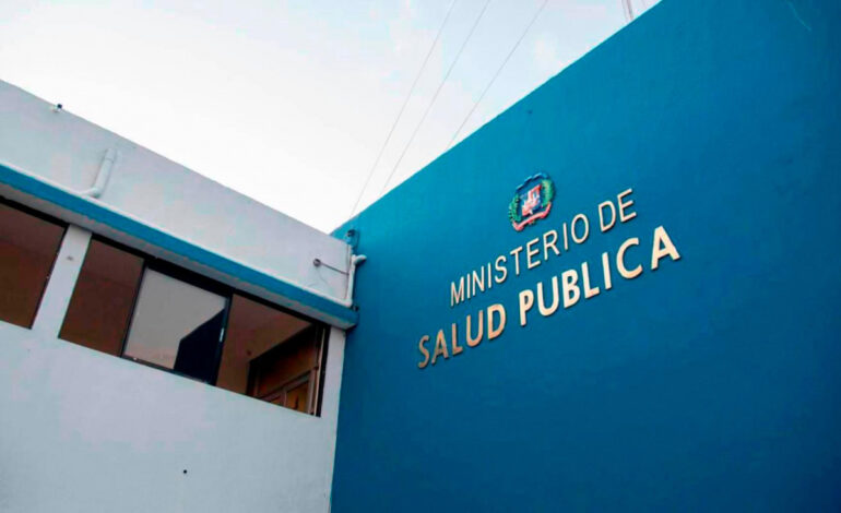 Ministro de Salud: “Lactancia materna reduce el riesgo de varias enfermedades en los bebés y las madres