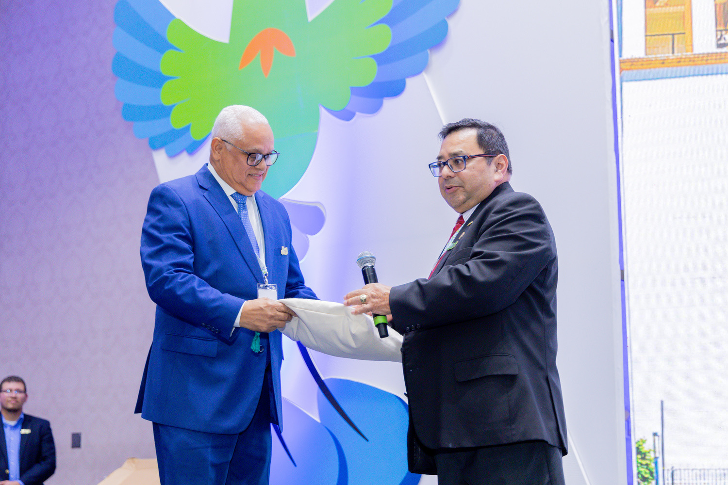 ¡La República Opina!