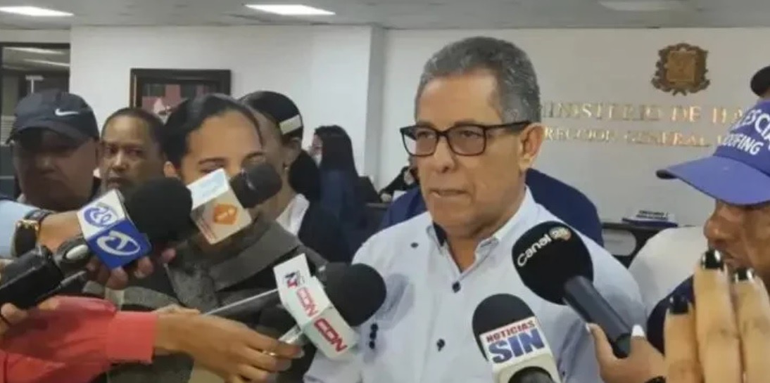 Presidente del PHD elogia  Abinader por retirar Proyecto de Ley