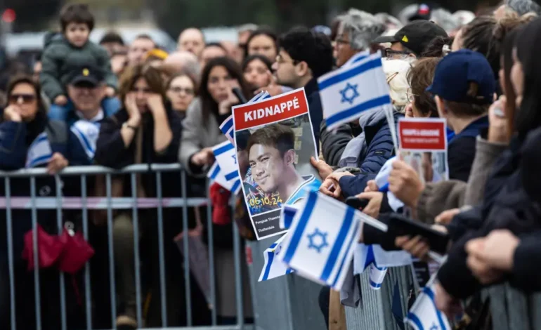 Pro-israelíes se concentraron en Torre Eiffel