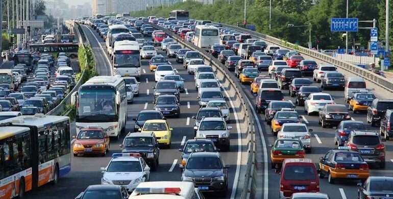 Más de 119 millones personas viajarán por fiestas 2024 en EUA; se incluyen miles dominicanos