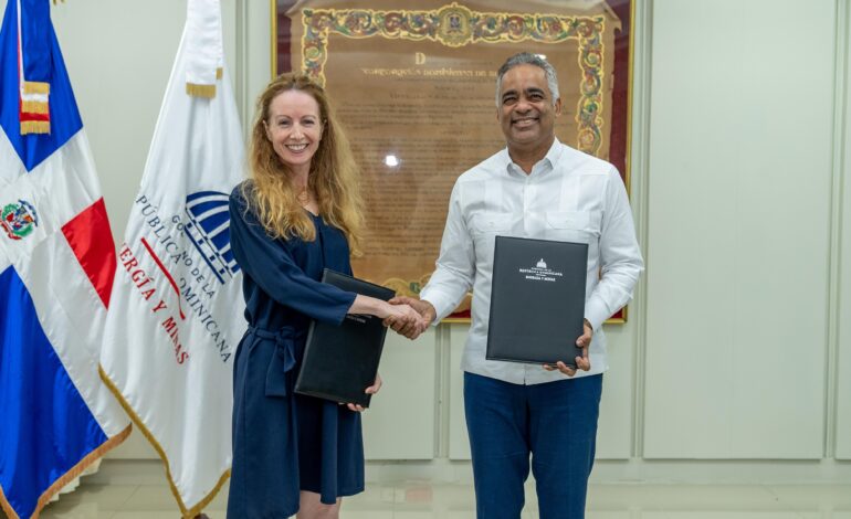 Gobierno dominicano y Agencia Francesa acuerdan programa