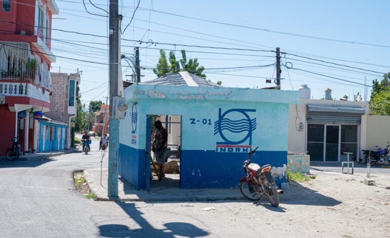 En Azua :”El Instituto Nacional de Recursos Hidráulicos (INDRHI) puso en funcionamiento una  estación de bombeo Z-01”