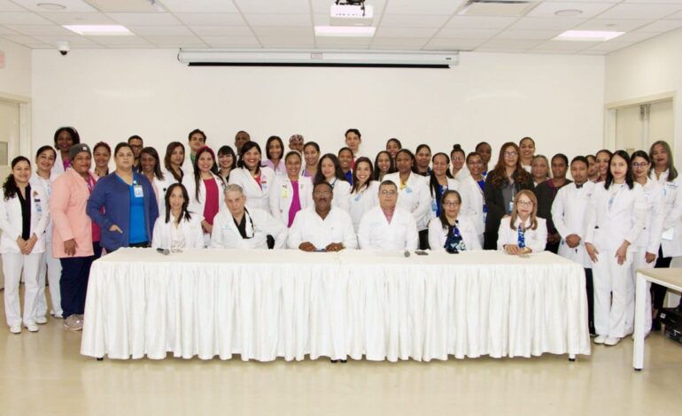 Celebran nacimiento de primer bebé en nuevo Materno-Infantil Dr. Julio Manuel Rodríguez Grullón”