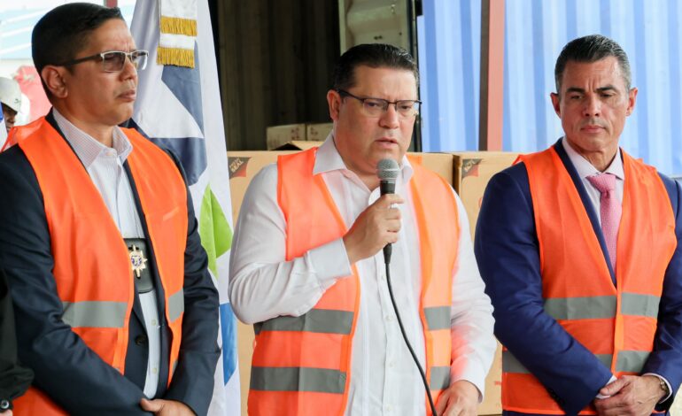 Aduanas destruye millones de cigarrillos