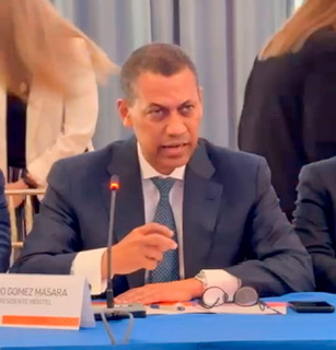 Guido Gómez Mazara expuso en Washington avances de República Dominicana 