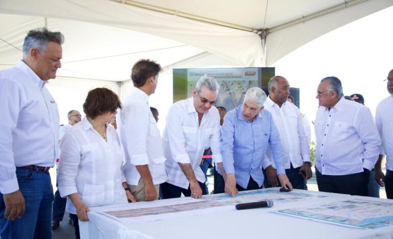Presidente Abinader supervisa avances en la construcción de circunvalación en Bani*