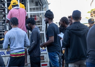 DGM detiene 1,824 nacionales haitianos y deporta a otros 760 por estatus ilegal