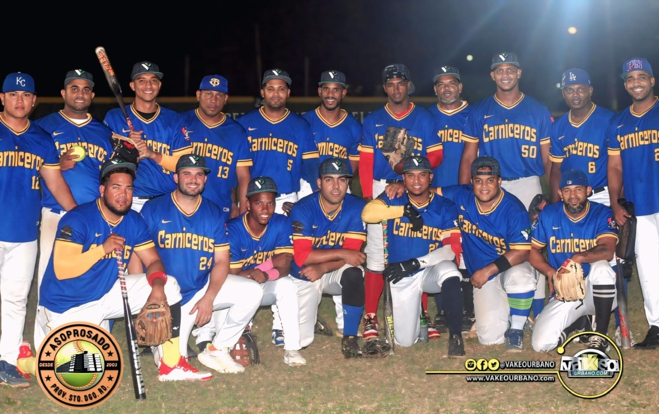 Los Monteros y Los Carniceros ganaron y van por el campeonato de equipos en softbol Asoprosado
