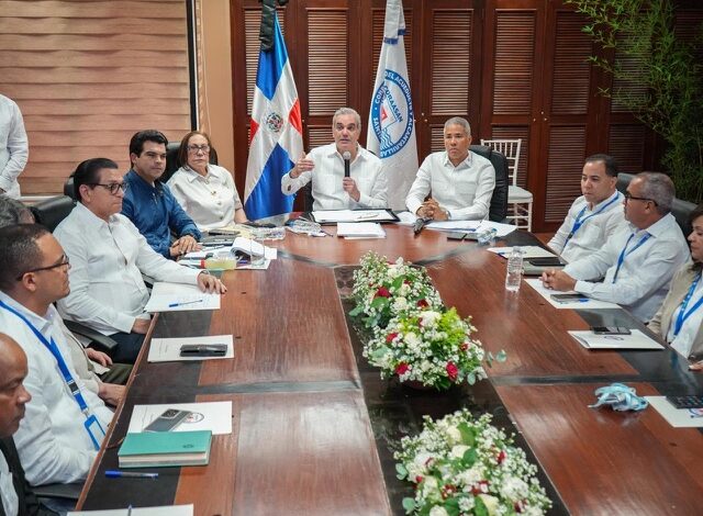 Presidente Abinader destaca inversión de  INAPA en Santiago