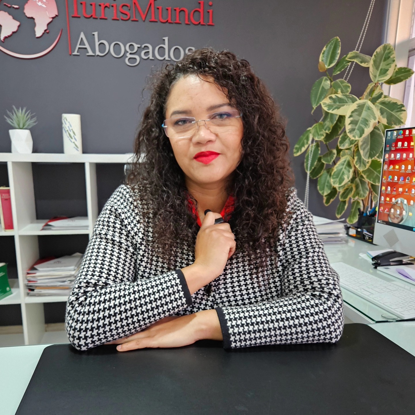 Yeny Batista: La abogada que desafió todas las adversidades para cumplir su sueño