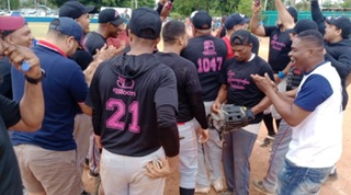 Adovenprofar gana y va a la final de la División Sur, del softbol Rubén Pimentel