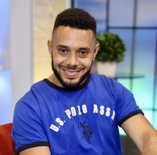 Comediante Jay Wander protagoniza video tema “El Americano”