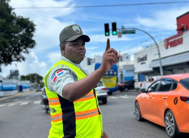 DIGESETT refuerza orientación ciudadana en tercera fase de eliminación de giros a la izquierda