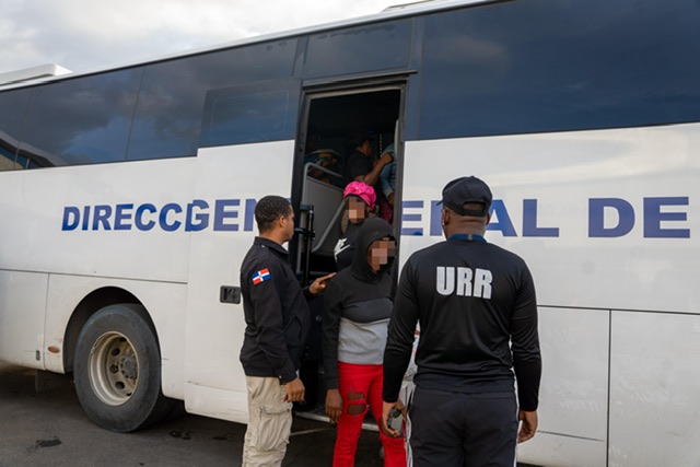 DGM prosigue ejecución de política migratoria detiene 1,495 indocumentados y deporta 1,363