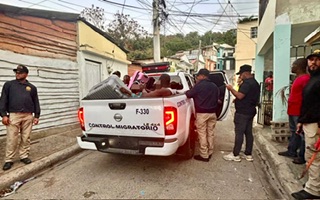 DGM y fuerzas de seguridad mantienen combate contra la inmigración irregular; deportan a 1,399