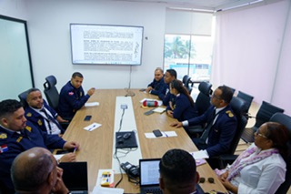Capacitan supervisores sobre control migratorio y la detección de documentación fraudulenta   