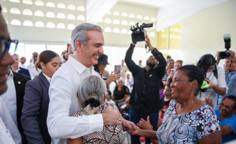 Presidente Abinader entregará viviendas, escuelas, polideportivos y carretera en el Gran Santo Domingo y Constanza este fin de semana