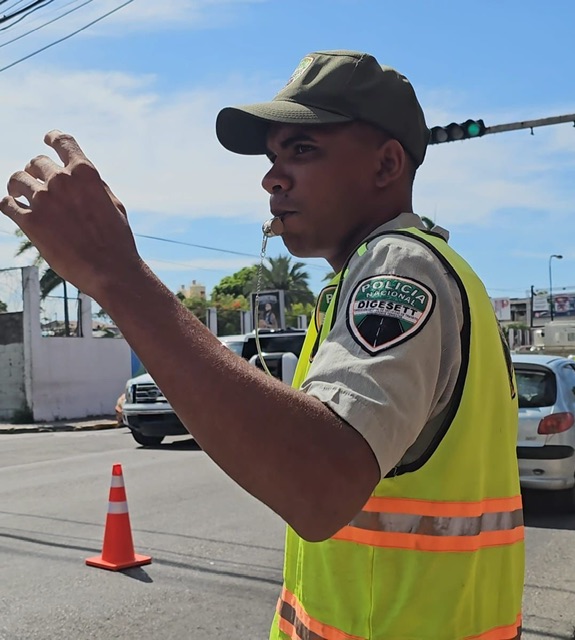 DIGESETT explica en qué consiste proceso de adquisición de pitos para mejorar trabajo de agentes de tránsito