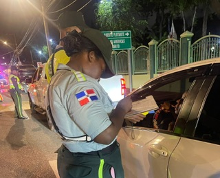 DIGESETT fortalece seguridad vial con operativo de alcoholimetría en la Av. Venezuela