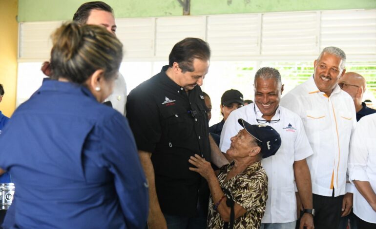Ministerio de Salud brindó servicios de salud gratuitos a más de dos mil personas en San José de Ocoa