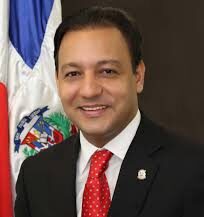 Abel Martínez: “El hoyo corrupto en SENASA solo es equiparable al hoyo ineficiente del sector eléctrico