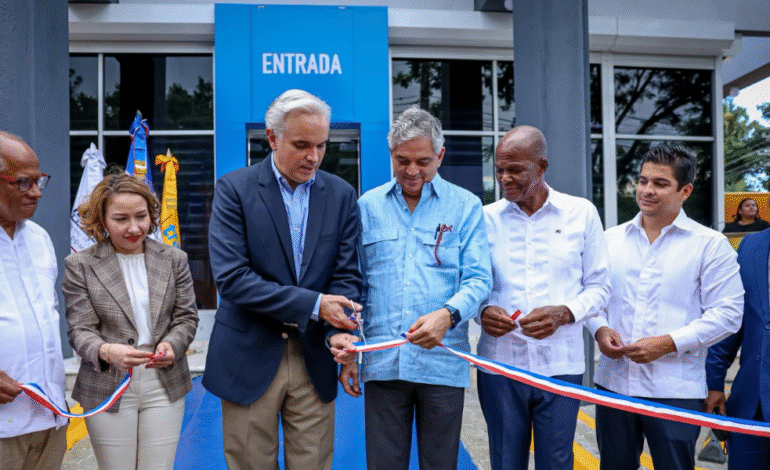 Gobierno inaugura Centro Georreferenciado de Control y Monitoreo 24/7 del sistema TRAE