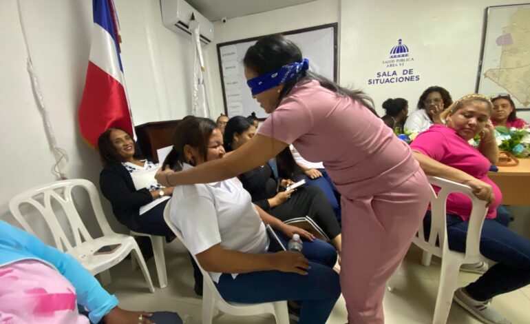 Área VI de Salud Imparte Charla por Día Internacional del Bastón Blanco