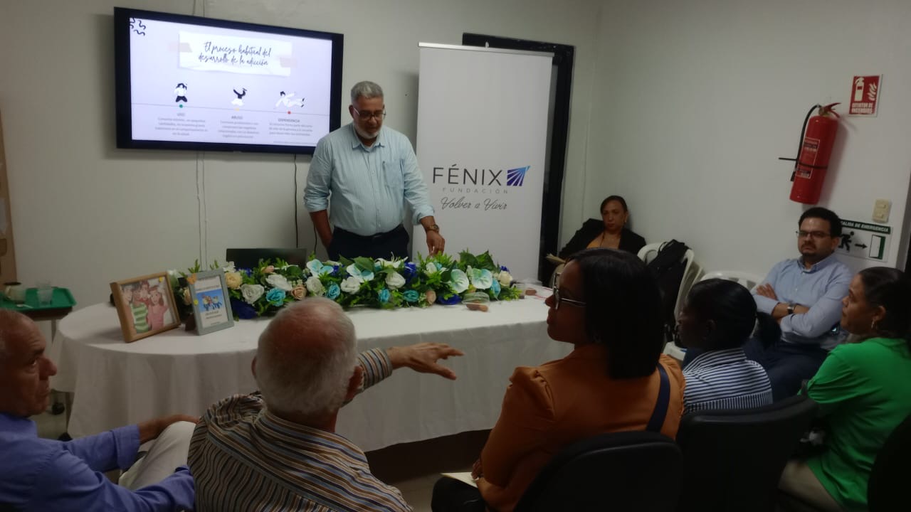 Área VI de salud imparte taller sobre Salud Integral en Adolescentes