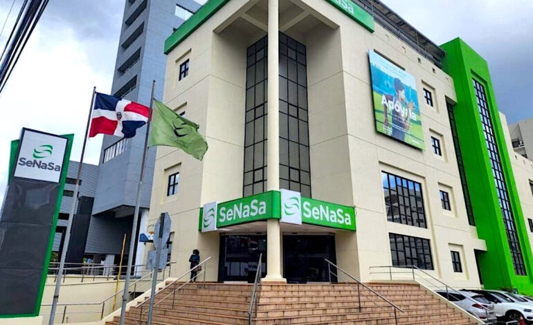 SeNaSa y el INCART se comprometen a fortalecer servicios oncológicos