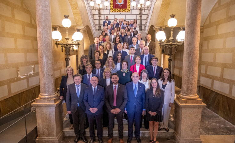 El Cónsul General Antonio José Gómez Peña, participó en “Trobada Consular”