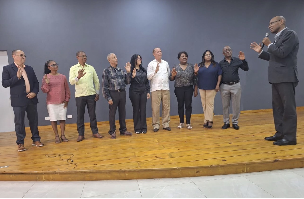 Juramentan nueva directiva del CDP SPM