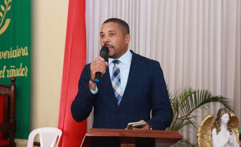 Obispo de San Francisco de Macorís resalta trabajo de Infotep en el nordeste