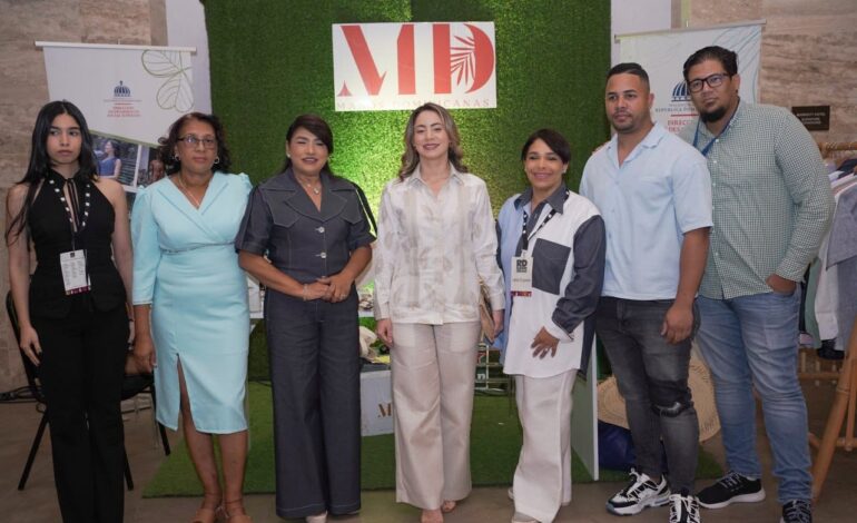 “Vestigio”, la nueva colección de la línea textil Cayena con accesorios de Manos Dominicanas