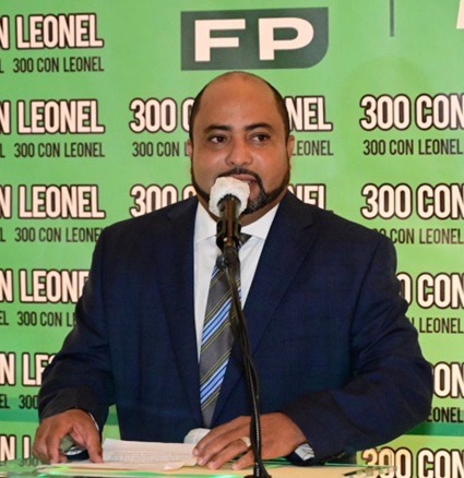 Afirma ineficiencia Gobierno RD también se manifiesta en dominicanos residentes en el exterior